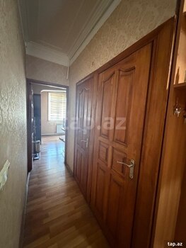 3-otaqlı mənzil, 9 Mkr., 80 m²
