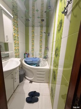 3-otaqlı mənzil, 9 Mkr., 80 m²