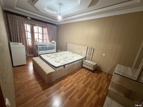 3-otaqlı mənzil, 9 Mkr., 80 m²