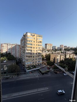 3-otaqlı mənzil, 9 Mkr., 80 m²