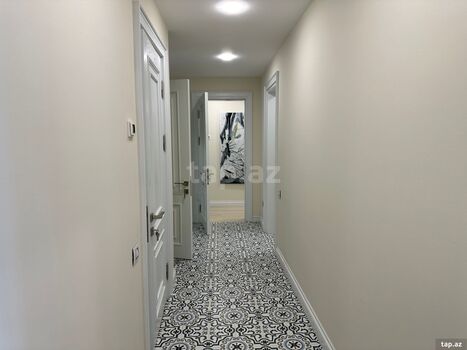 3-otaqlı yeni tikili kirayə verilir, Neftçilər pr., 185 m²