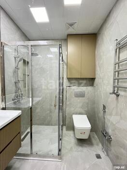 4-otaqlı yeni tikili, Sənan Kərimov küç., 130 m²