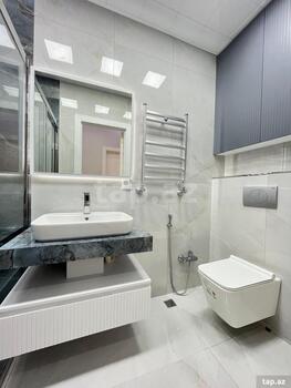 4-otaqlı yeni tikili, Sənan Kərimov küç., 130 m²