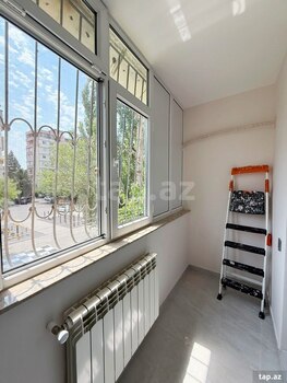 4-otaqlı mənzil, Elşən Süleymanov 7 küç., 100 m²