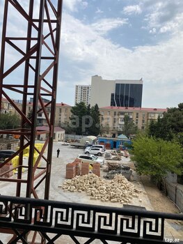 3-otaqlı yeni tikili, Qara Qarayev m., 123 m²