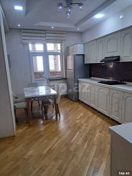 4-otaqlı yeni tikili kirayə verilir, Sumqayıt ş., 138 m²