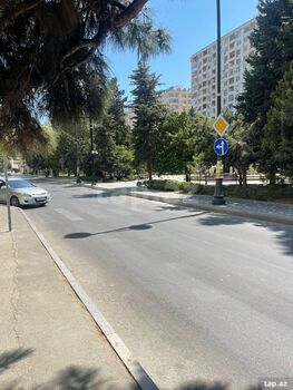 3-otaqlı mənzil, Aşıq Molla Cümə küç., 60 m²