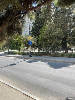 3-otaqlı mənzil, Aşıq Molla Cümə küç., 60 m²