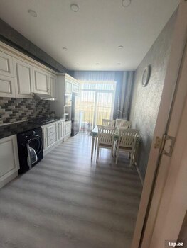 4-otaqlı yeni tikili kirayə verilir, Sumqayıt ş., 140 m²