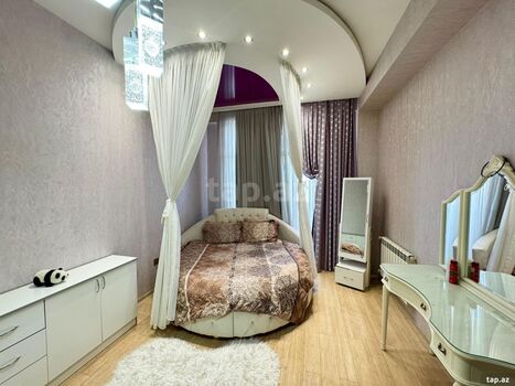 3-otaqlı yeni tikili, Qulu Quliyev küç., 118 m²