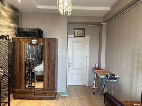 3-otaqlı yeni tikili, Qulu Quliyev küç., 118 m²