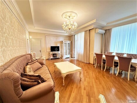 3-otaqlı yeni tikili kirayə verilir, Əbdülvahab Salamzadə küç., 130 m²