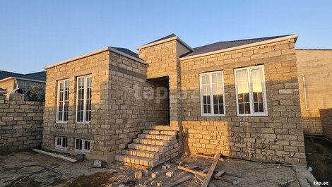 Həyət evi, Suraxanı r.
