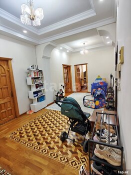 3-otaqlı yeni tikili, Binəqədi r., 140 m²