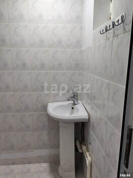 Həyət evi kirayə verilir, Azadlıq m.