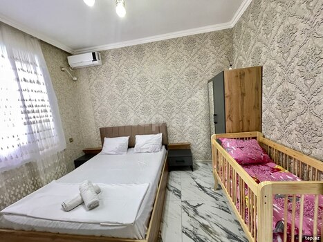 Həyət evi kirayə verilir, Qəbələ ş.
