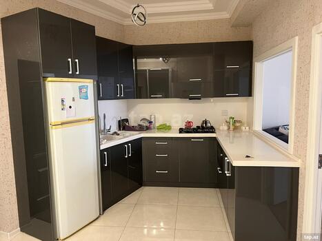 2-otaqlı yeni tikili kirayə verilir, Nəsrəddin Tusi küç., 95 m²