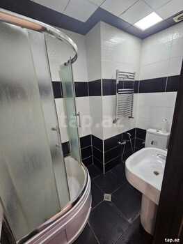 2-otaqlı yeni tikili kirayə verilir, Gülarə Qədirbəyova küç., 70 m²