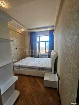 2-otaqlı yeni tikili kirayə verilir, Gülarə Qədirbəyova küç., 70 m²