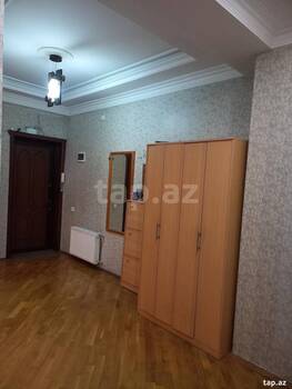 3-otaqlı yeni tikili, İnşaatçılar pr., 110 m²