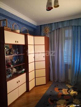 3-otaqlı yeni tikili, İnşaatçılar pr., 110 m²