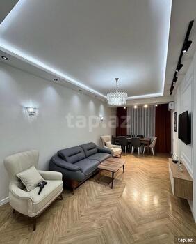 2-otaqlı mənzil, Hüseyin Seyizadə küç., 75 m²