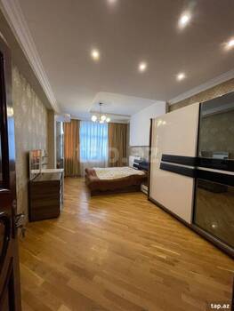 3-otaqlı yeni tikili, Ə.Əhmədov küç., 150 m²