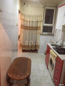 2-otaqlı mənzil kirayə verilir, E.Akademiyası m., 50 m²