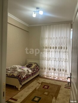 4-otaqlı yeni tikili kirayə verilir, Gəncə ş., 130 m²