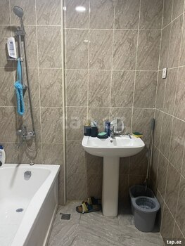 4-otaqlı yeni tikili kirayə verilir, Gəncə ş., 130 m²
