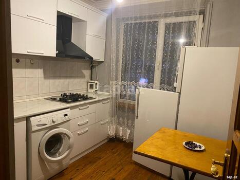 2-otaqlı mənzil kirayə verilir, Gəncə ş., 65 m²
