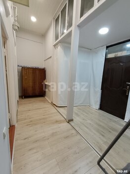 4-otaqlı mənzil kirayə verilir, Nizami m., 80 m²