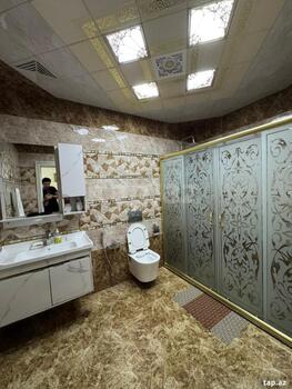 3-otaqlı yeni tikili, Moskva pr., 160 m²