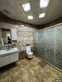 3-otaqlı yeni tikili, Moskva pr., 160 m²