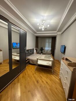 3-otaqlı yeni tikili, Faiq Yusifov küç., 140 m²