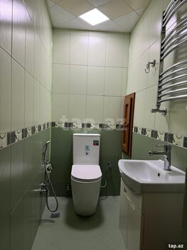 3-otaqlı yeni tikili, Faiq Yusifov küç., 140 m²