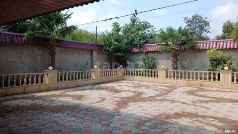 Həyət evi kirayə verilir, Qazax ş.