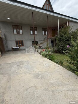 Bağ evi, Şəki ş.