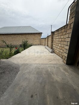 Bağ evi, Şəki ş.