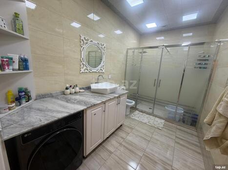 3-otaqlı yeni tikili, Moskva pr., 138 m²