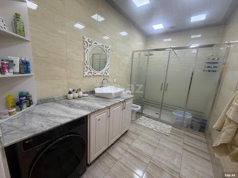 3-otaqlı yeni tikili, Moskva pr., 138 m²