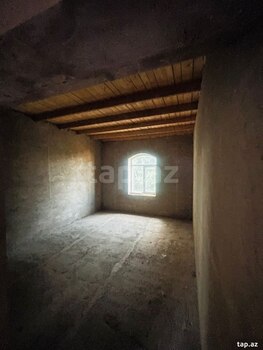 Həyət evi, Qala qəs.