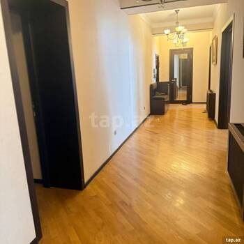 4-otaqlı yeni tikili, R. Behbudov küç., 160 m²