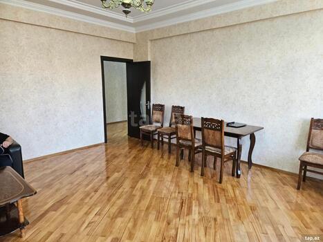 3-otaqlı yeni tikili, 8 Noyabr m., 138 m²