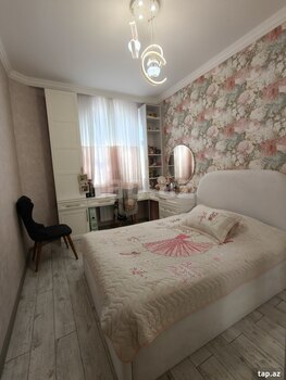 4-otaqlı yeni tikili, Xırdalan ş., 132 m²