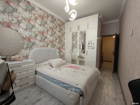 4-otaqlı yeni tikili, Xırdalan ş., 132 m²