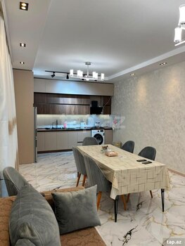 Villa, Qəbələ r.