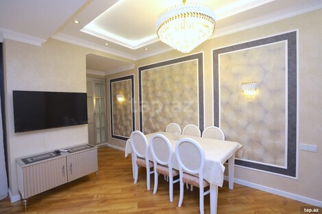 2-otaqlı mənzil kirayə verilir, Sahil m., 100 m²