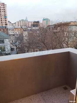 2-otaqlı mənzil, Aşıq Molla Cümə küç., 60 m²