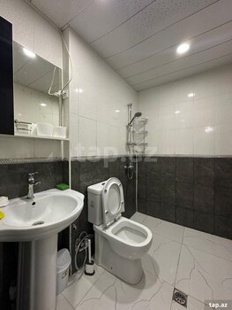2-otaqlı mənzil kirayə verilir, Yusif Məmmədəliyev küç. 8, 69 m²